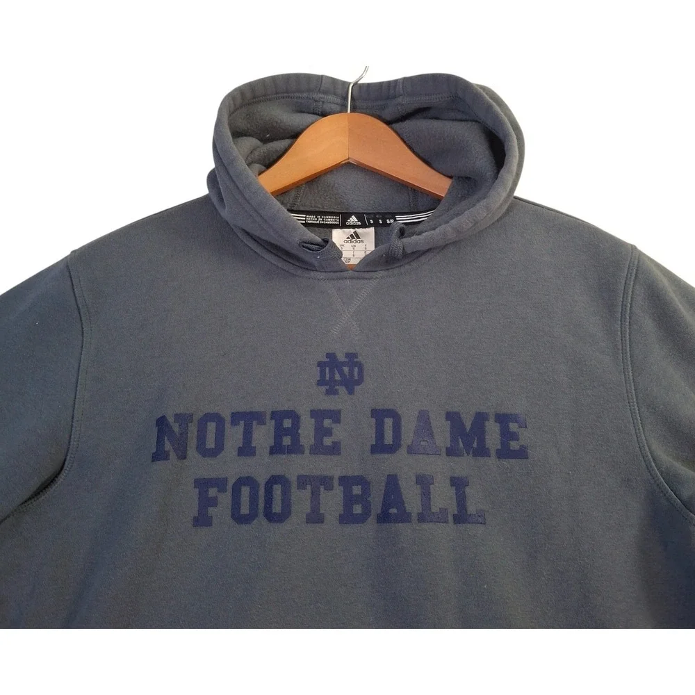 Notre Dame Fighting Irish Hoodie Pullover Mens Small Gray NCAA Football Adidas